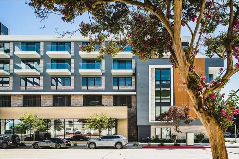 Exterior - 380 Cordova St #101, Pasadena, CA 91101 photo 1 of 12