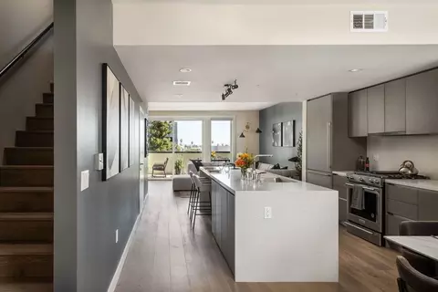 380 Cordova St #101, Pasadena, CA 91101