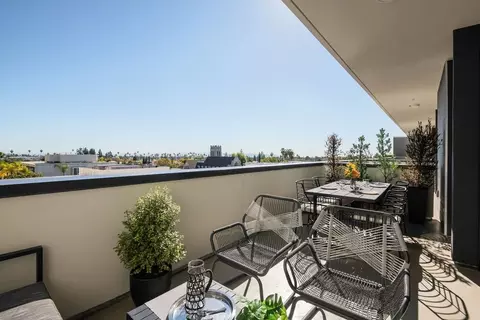 Other - 380 Cordova St #101, Pasadena, CA 91101 photo 1 of 14