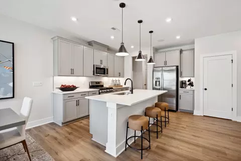 Kitchen - 159 Armstrong Rd, Belmont, NC 28012 photo 4 of 8
