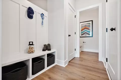 Entry Way - 159 Armstrong Rd, Belmont, NC 28012 photo 3 of 7