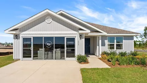 6225 Chapman Ln, Panama City, FL 32404