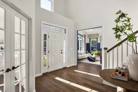 Entry Way - 4 Lloyd Cir, Norton, MA 02766 photo 1 of 5
