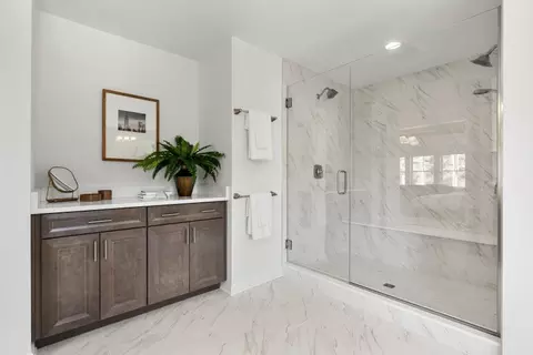 Bath - 4 Lloyd Cir, Norton, MA 02766 photo 2 of 6