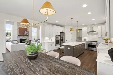 Kitchen - 4 Lloyd Cir, Norton, MA 02766 photo 6 of 6