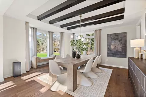 Dining - 4 Lloyd Cir, Norton, MA 02766 photo 3 of 5