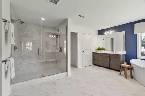 Bath - 4 Lloyd Cir, Norton, MA 02766 photo 1 of 6