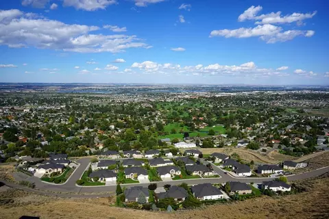 View/Area - 2202 Fire Time Loop, Richland, WA 99352 photo 1 of 2