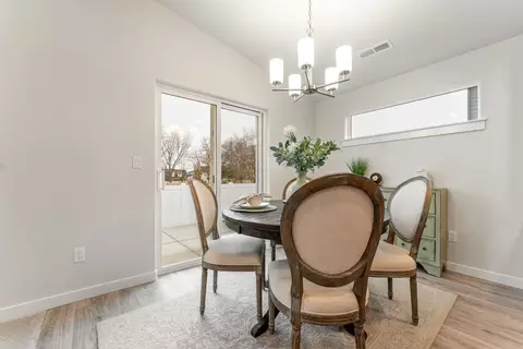 Dining - 2202 Fire Time Loop, Richland, WA 99352 photo 2 of 2