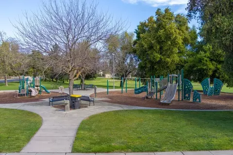 Other - 711 Villa Ticino Dr, Manteca, CA 95337 photo 4 of 4