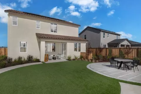 Exterior - 711 Villa Ticino Dr, Manteca, CA 95337 photo 5 of 5