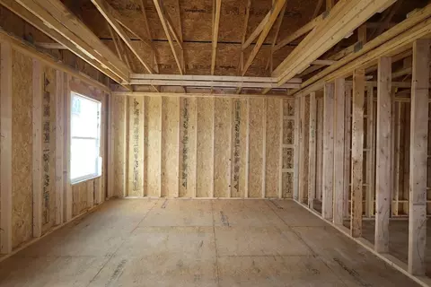 Bedroom - 1007 Dawsons Dr, Hebron, OH 43025 photo 1 of 6