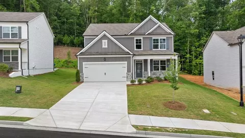 6017 Airedale Dr, Fairburn, GA 30213