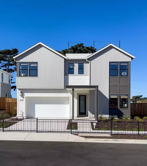 98 8th St, Marina, CA 93933