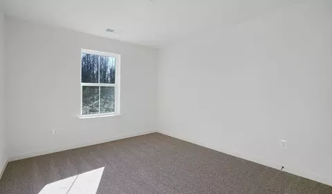 Bedroom - 2003 Aram Dr, Accokeek, MD 20607 photo 3 of 14
