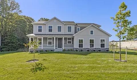 Exterior - 2003 Aram Dr, Accokeek, MD 20607 photo 1 of 4