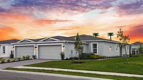 10614 Eclipse St, Sarasota, FL 34241