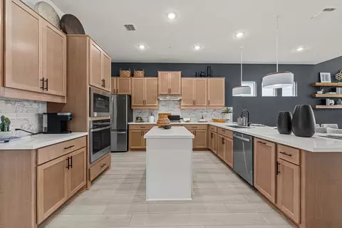 Kitchen - 828 Sanger Ln, Leander, TX 78641 photo 2 of 3