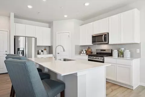 Kitchen - 19085 E 93rd Dr, Commerce City, CO 80022 photo 6 of 9