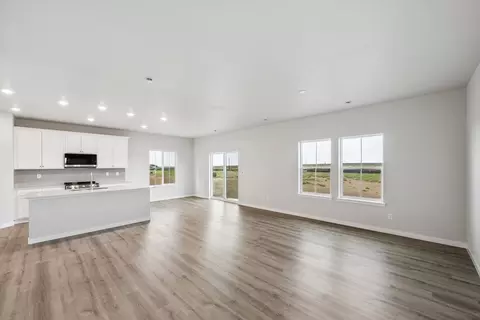 Living - 19085 E 93rd Dr, Commerce City, CO 80022 photo 3 of 9
