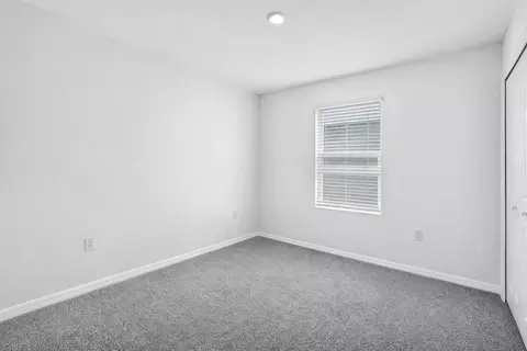 Bedroom - 18111 Mellon St, Parrish, FL 34219 photo 3 of 5