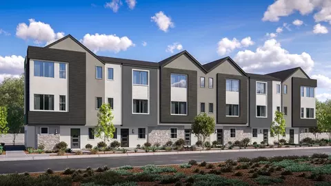 Exterior - 500 Park Drive Unit #14, Carson, CA 90745 photo 2 of 3