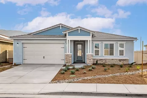 Exterior - 766 Highlands Dr, San Jacinto, CA 92583 photo 7 of 12