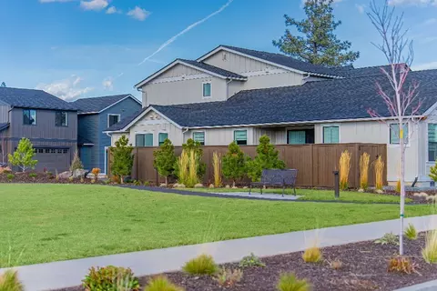 Exterior - 3018 NW Celilo Ln, Bend, OR 97703 photo 10 of 11