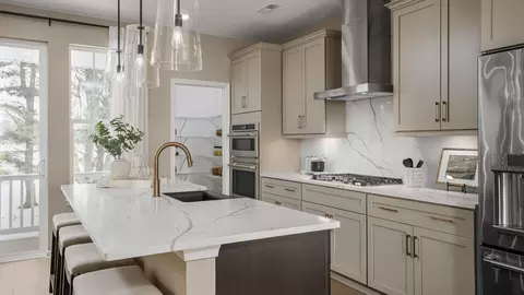 Kitchen - 5396 Siri Ct, Frederick, MD 21703 photo 9 of 16
