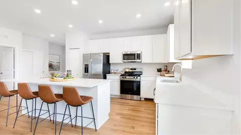 Kitchen - 1314 Geranium Dr, Joliet, IL 60431 photo 1 of 6
