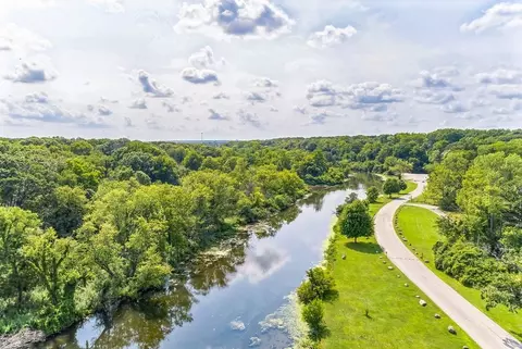 View/Area - 1314 Geranium Dr, Joliet, IL 60431 photo 2 of 2