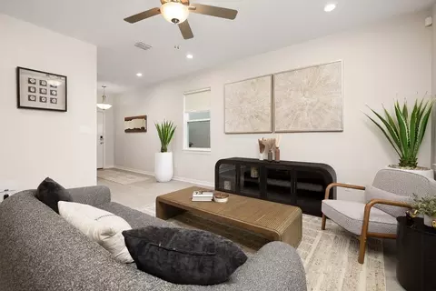 Other - 3922 Peggy Dr, Laredo, TX 78046 photo 4 of 8