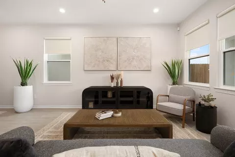 Other - 3922 Peggy Dr, Laredo, TX 78046 photo 6 of 8
