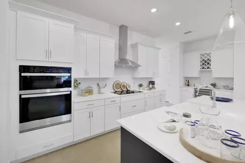 Kitchen - 70 Ribera Dr, Flagler Beach, FL 32136 photo 5 of 9