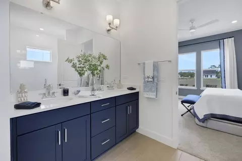 Bath - 70 Ribera Dr, Flagler Beach, FL 32136 photo 2 of 3