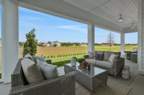 Exterior - 70 Ribera Dr, Flagler Beach, FL 32136 photo 5 of 11