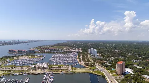 View/Area - 2214 Elegant Mnr Cir, Edgewater, FL 32141 photo 4 of 7
