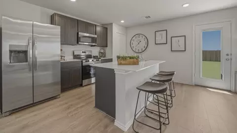 Kitchen - 1911 Glory Dr, Bonham, TX 75418 photo 1 of 2