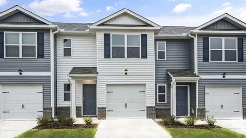 418 Cherry Laurel Dr, Sanford, NC 27332