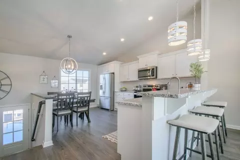 Entry Way - Arizona Blvd., Three Rivers, MI 49093 photo 1 of 1
