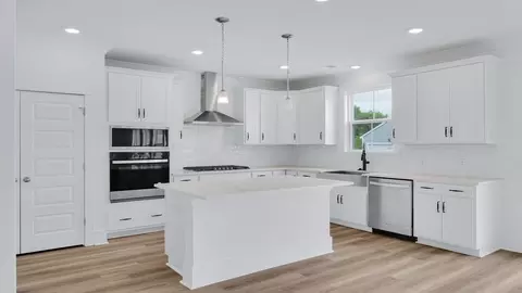 Kitchen - 3825 Cracked Shell Ln, Mount Pleasant, SC 29466 photo 4 of 4