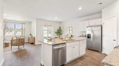 Kitchen - 3162 Dalmore Dr, Ravenel, SC 29470 photo 2 of 4