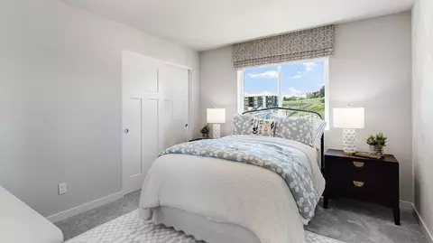 Bedroom - 63300 NE Peale St, Bend, OR 97701 photo 4 of 5