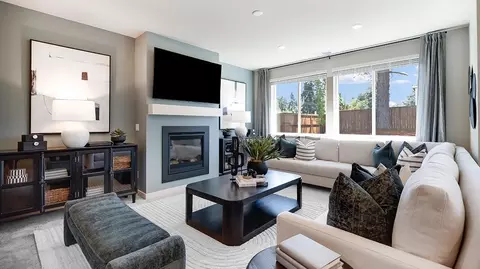 Living - 63300 NE Peale St, Bend, OR 97701 photo 1 of 3