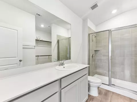 Bath - 309 Limestone Creek Way, Kyle, TX 78640 photo 1 of 3