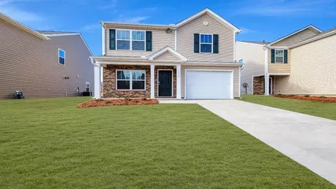 24 Providence Walk Dr, Hendersonville, NC 28792