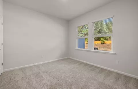 Bedroom - 2139 Grouse Ski Cir, Apex, NC 27523 photo 4 of 6