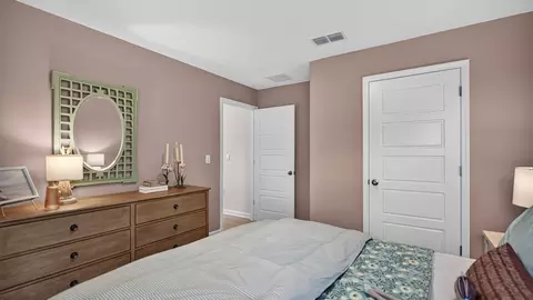 Bedroom - 331 Chambers Ave, Yulee, FL 32097 photo 6 of 9