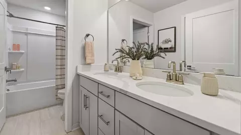 Bath - 3084 Eclipse Ct, Indian Trail, NC 28079 photo 2 of 8