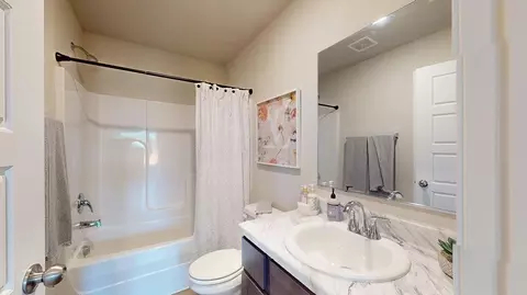 Bath - 8009 Regency Way, Fort Smith, AR 72916 photo 2 of 2